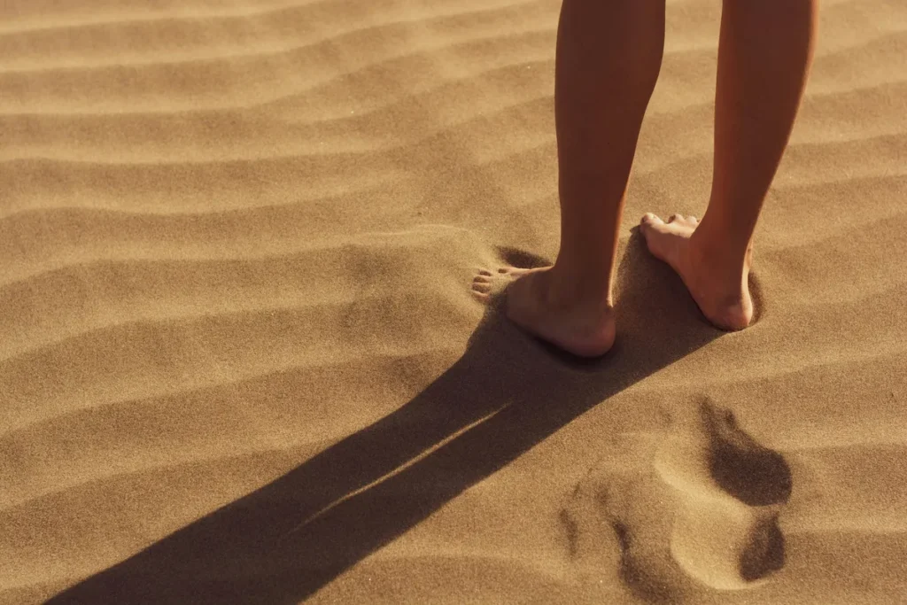 Peeling Pied : Efficace & Sûr ? Guide Complet Pour des Pieds Neufs - foot peel peeling skin smooth feet