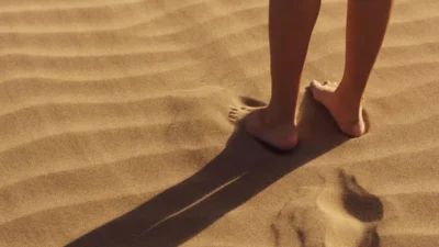 Peeling Pied : Efficace & Sûr ? Guide Complet Pour des Pieds Neufs - foot peel peeling skin smooth feet