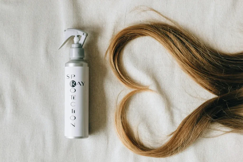 Cheveux mousseux : Stop frisottis ! 5 étapes pour les sublimer - Frizzy hair anti-frizz smooth