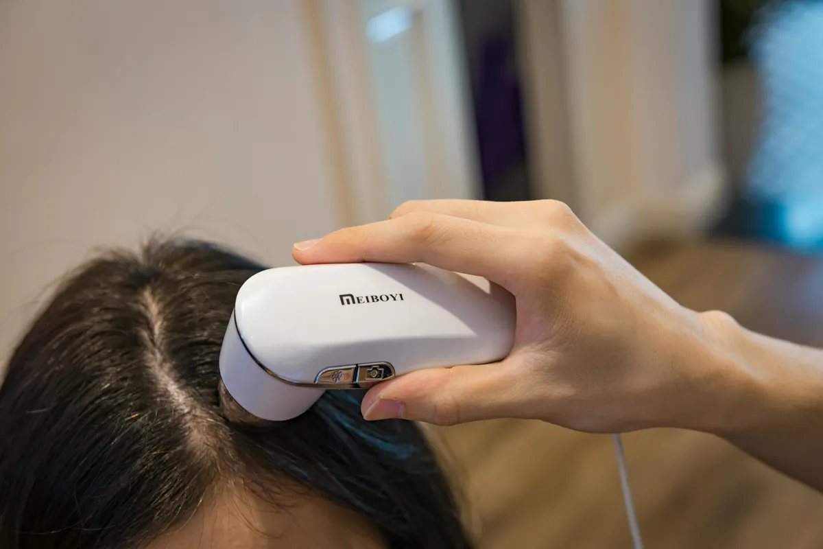 Cheveux mousseux : Stop frisottis ! 5 étapes pour les sublimer - Hair diagnosis Personalized hair Targeted care