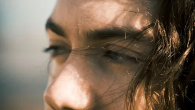 closeup photo of man face