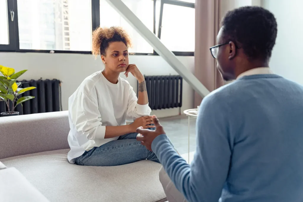 Comment savoir si quelqu'un travaille sur nous ? Détectez les signes - toxic relationship