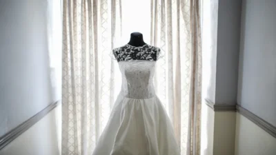 Prix robe de mariée : Tous les budgets décryptés (sur-mesure, occasion) - wedding dress