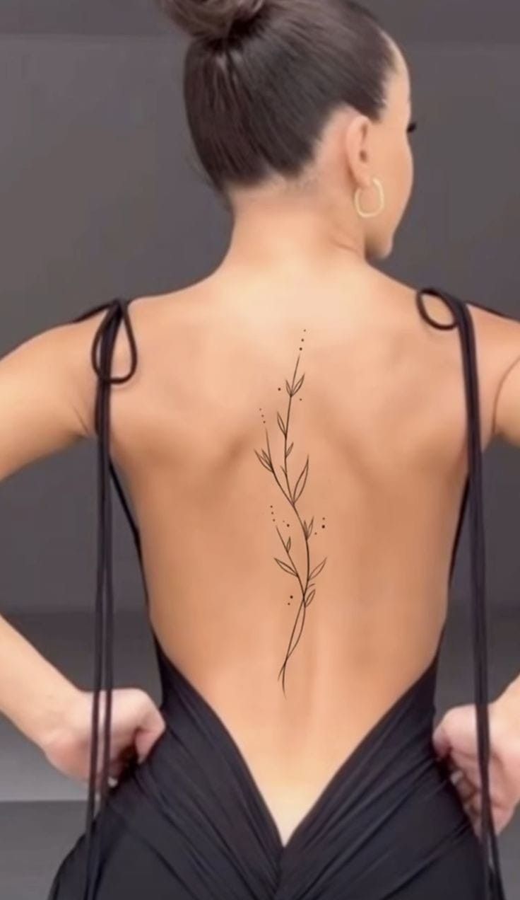 Tatouage dos femme 3