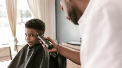 burst fade haircut barber hairstyle - photo par RDNE Stock project